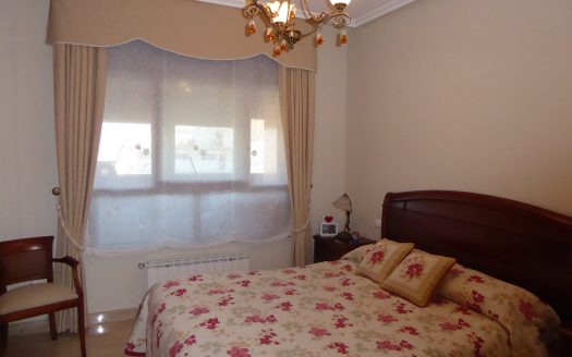 Vivienda Zona Condomina